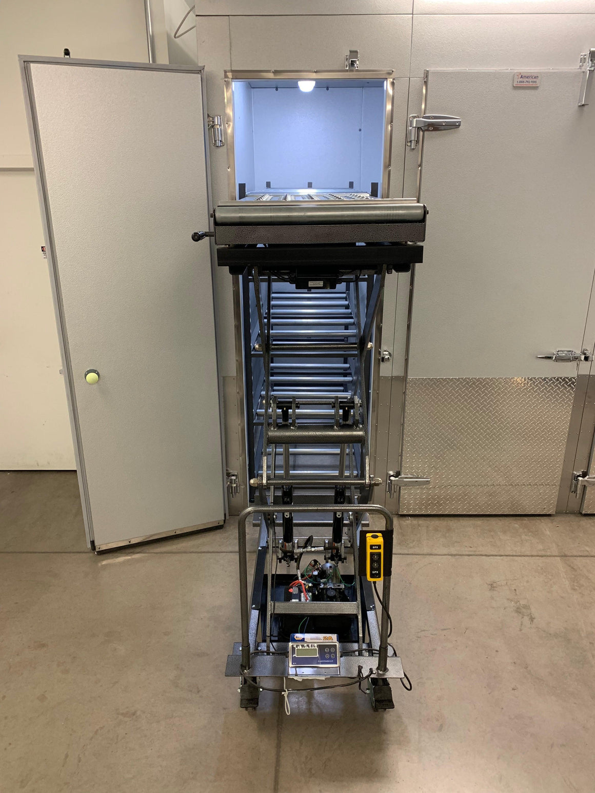 Multi-Directional Top Scissor Lift - HD 1000 MAX G1 | American Mortuary Coolers