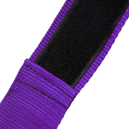 Handles integrated into the Spider Strap system for easy carrying
